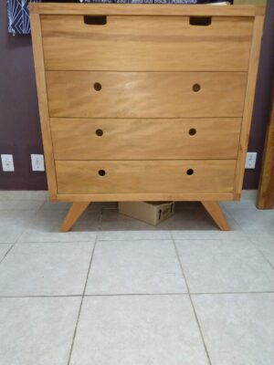 Comoda em Madeira Maciça de Demolicao 008