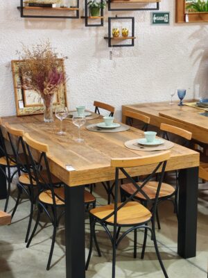 Mesa de Madeira e Aço Carbono 027