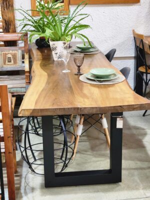 Mesa de Madeira e Aço Carbono 028